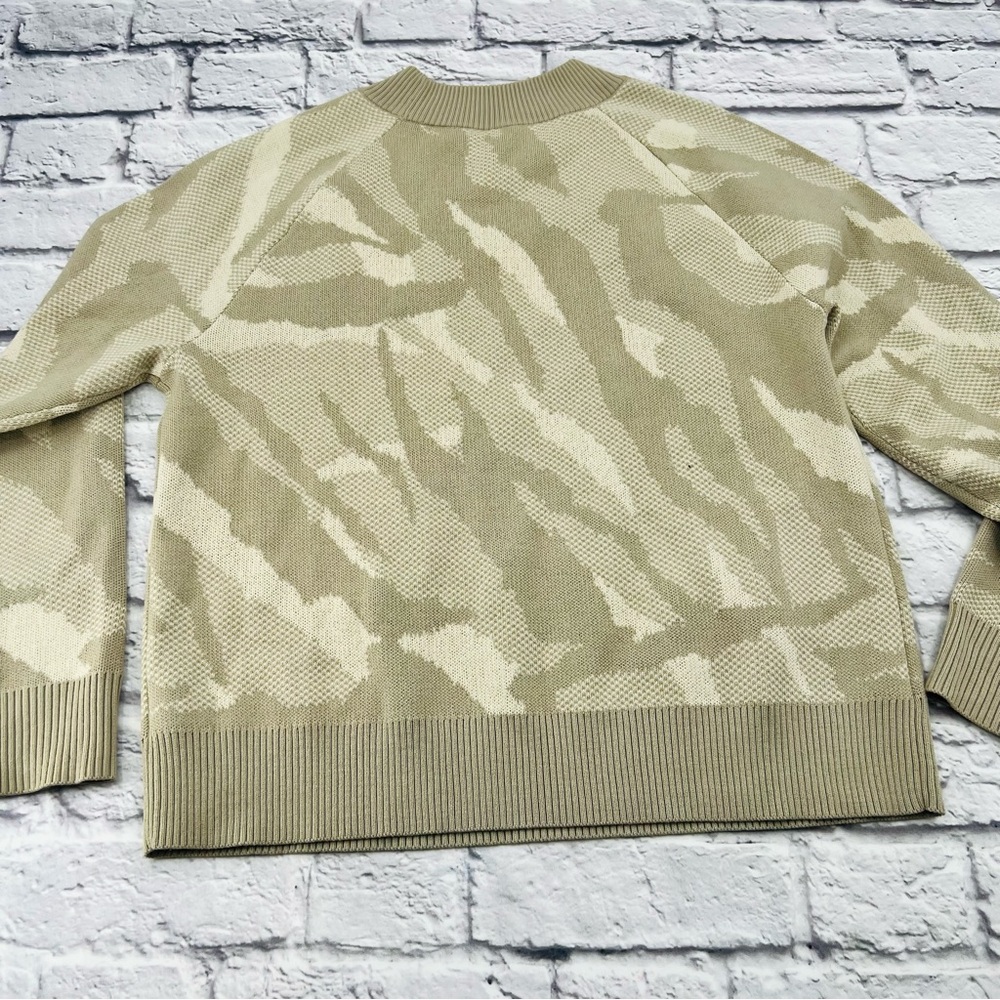 Athleta Jacquard Crew Sweater Womans Size Small Tan White Floral Long sleeve - Picture 6 of 10